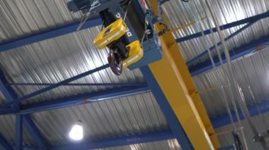 Modern endüstriyel fabrikanın içi