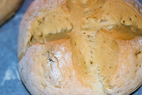 Hausgemachtes Brot Mit Weizenmehl — Stockfoto