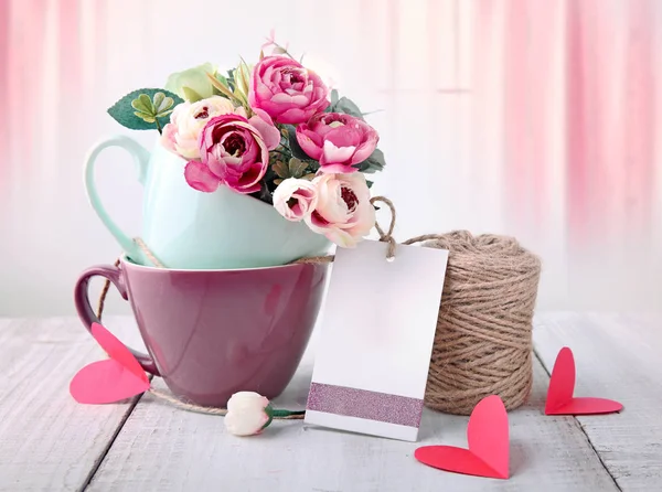 Cartão Férias Dia Mãe Flores Mesa Com Tag — Fotografia de Stock