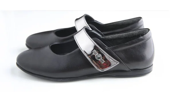 Zwarte School Stijl Lederen Schoenen Paar Geïsoleerd — Stockfoto