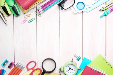 Okul boş kopya alanı sağlar. Geri okul yatay banner.