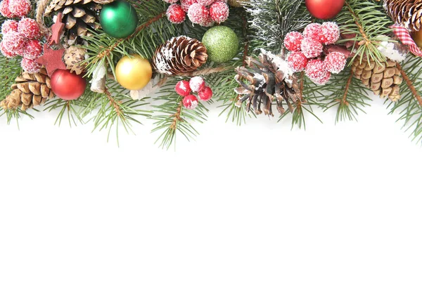 Christmas holiday garland border on white empty space background — ストック写真