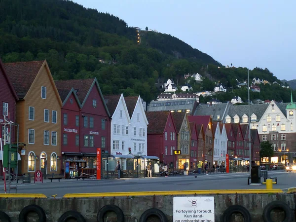 位于挪威Hordaland县Bergen的历史性港口区Bryggen — 图库照片