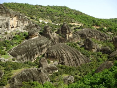 Yunanistan 'ın Meteora kentindeki inanılmaz kaya oluşumları