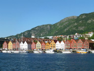 Bryggen, Renkli Eski Ahşap Depoları olan Tarihi Liman, UNESCO Bergen, Norveç ve İskandinavya Dünya Mirası Alanı