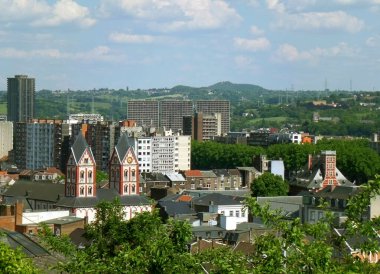 Bueren Dağı, Wallonia Bölgesi, Belçika 'dan güzel Liege Manzarası