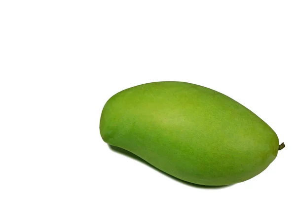 Eine Lebendige Grüne Junge Mango Auf Weißem Hintergrund Mit Freiraum — Stockfoto