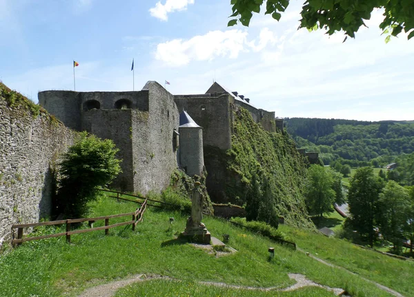 Impressionante Fortaleza Medieval Cidade Bouillon Província Luxemburgo Bélgica — Fotografia de Stock