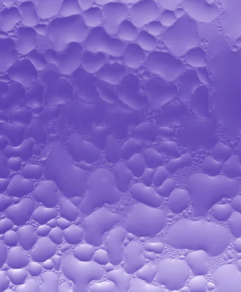 Foto Vertical Gotas Água Textura Macro Tiro Vidro Roxo Brilhante — Fotografia de Stock