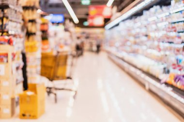 Süpermarketin bulanık görüntüsü soyut