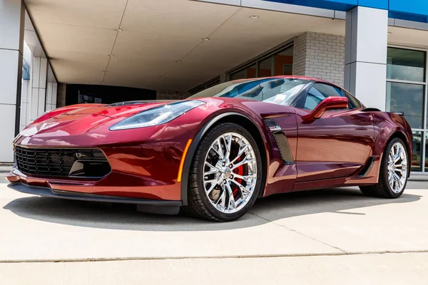 Monticello - Haziran 2018 yaklaşık: Chevrolet Corvette Z06 bir Chevy galerisinde. Chevy genel motorlar XVIII bir bölünme olduğunu