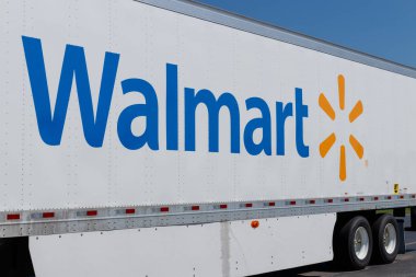 Ft Wayne - Haziran 2018 yaklaşık: Walmart tır. Walmart X rakiplerle yetişmek için internet ve e-ticaret varlığını artırılması