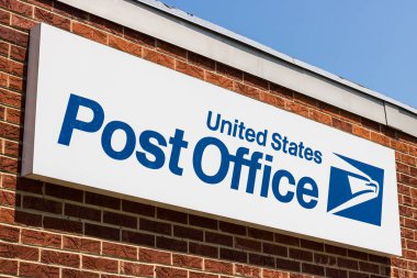 Bunker Hill - Circa August 2018: USPS Post Office Location. The USPS is Responsible for Providing Mail Delivery VI clipart