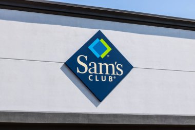 Mishawaka - yaklaşık Ağustos 2018: Sam's Club Warehouse. Sam'in kulübüdür Walmart III tarafından ait üyelik tek mağazaları zincirine