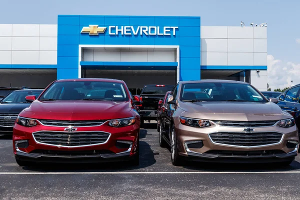 Noblesville Circa August 2018 Chevrolet Automobile Dealership Chevy Division General — Stock Photo, Image