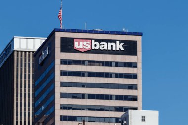 Cincinnati - Şubat 2019 yaklaşık: ABD banka ve kredi kulesi. Bize banka 5 en büyük Bankası Amerika Birleşik Devletleri ikinci sırada yer aldı