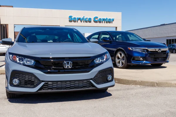 Indianapolis - Circa Μαρτίου 2019: Honda Motor Co. λογότυπο και σήμα. Honda κατασκευάζει μεταξύ τα πιο αξιόπιστα αυτοκίνητα στην ο κόσμος ΙΙΙ — Φωτογραφία Αρχείου