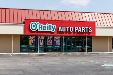 Tipton - Circa May 2019: O'Reilly Auto Parts Store. O'Reilly is a Retailer and Distributor of Automotive Parts I