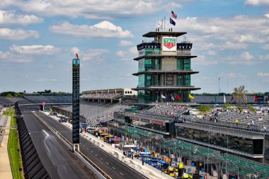 Indianapolis - Mayıs 2019 Civarı: Indianapolis Motor Speedway'deki Pagoda. Ims Indy 500 Xii için hazırlar