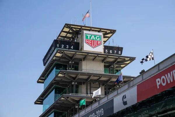 Indianápolis - Circa mayo 2019: La pagoda en Indianápolis Motor Speedway. IMS se prepara para el Indy 500 VIII — Foto de Stock