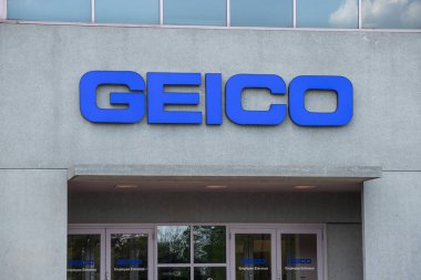 Indianapolis - Mayıs 2019: Geico Sigorta Ofisi. Geico, Berkshire Hathaway I'in bir yan kuruluşudur.