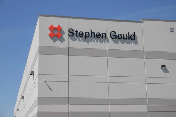 Whitestown - Circa mei 2019: Stephen Gould maatwerk product en verpakkingsoplossingen centrum I — Stockfoto