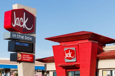 Las Vegas-Circa Haziran 2019: Jack-ın-The-kutu Fast Food Restaurant. Jack-ın-The-Box için onun iki ünlüdür 99 cent Tacos V