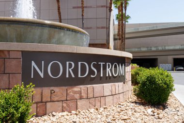 Las Vegas-Circa Haziran 2019: Nordstrom perakende alışveriş merkezi konumu. Nordstrom, hizmet ve moda II ile ünlüdür.