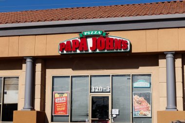 Las Vegas-Circa Haziran 2019: Papa John 's Take-Out Pizza Restaurant. Papa John 's dünyanın en büyük üçüncü take-out ve pizza teslimat zinciri ı