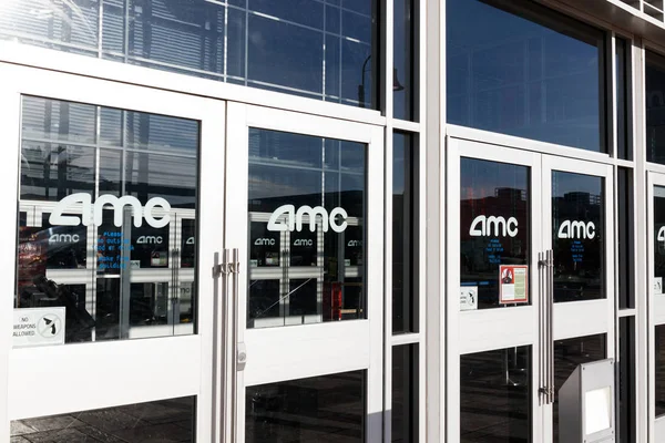 Las Vegas - Circa junio 2019: AMC Movie Theater Location. AMC Theaters es la cadena de cine más grande del mundo III — Foto de Stock