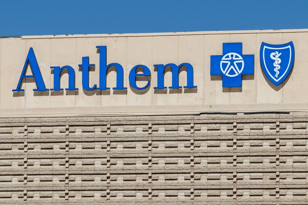 Las Vegas - Circa junio 2019: Anthem Blue Cross Nevada Headquarters. Himno es un proveedor de seguros de salud de confianza IV — Foto de Stock