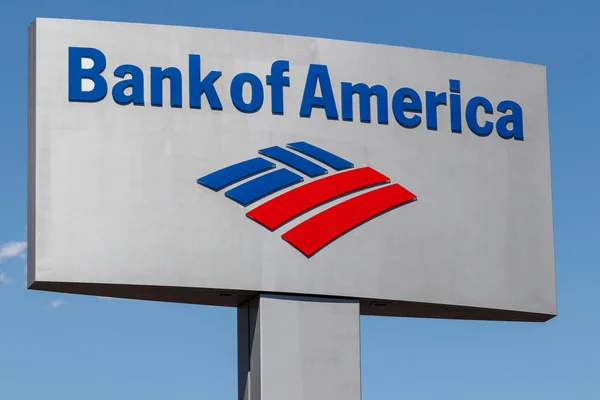 Λας Βέγκας-περίπου Ιούνιος 2019: Τράπεζα Τράπεζας Αμερικής και υποκατάστημα δανείων. Η Τράπεζα της Αμερικής είναι επίσης γνωστή ως BofA ή BAC III — Φωτογραφία Αρχείου