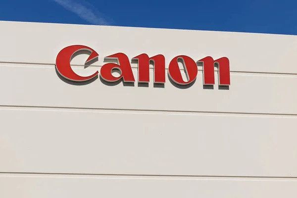 Las Vegas - Circa junio 2019: Oficina de Canon Solutions. Canon fabrica fotografía, imágenes y productos ópticos II — Foto de Stock