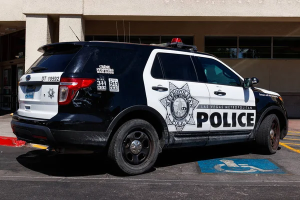 Лас-Вегас - июнь 2019 года: внедорожник Департамента полиции Лас-Вегаса. Полиция Лос-Анджелеса имеет юрисдикцию в округе Кларк II — стоковое фото