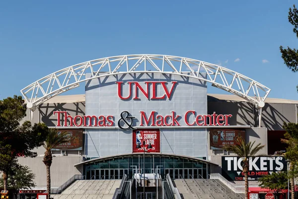 Las vegas - ca. Juni 2019: Thomas und Mack-Zentrum an der Universität Nevada in Las vegas. unlv bietet mehr als 350 Grad in unterschiedlichen Bereichen — Stockfoto