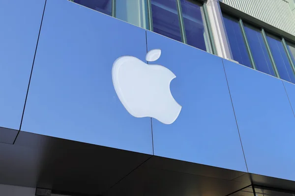 Las Vegas - Vers juin 2019 : Apple Store Retail Mall Location. Apple vend et services iPhones, iPads, iMacs et Macintosh ordinateurs IV — Photo