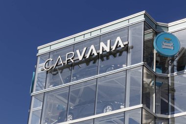 Indianapolis - Yaklaşık Eylül 2019: Carvana ikinci el araba otomat. Carvana bir online sadece preowned ve ikinci el araba bayilik Ii olduğunu