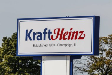Champaign - Circa Ağustos 2019: Kraft Heinz Company üretim tesisi. Kraft onun Macaroni ve Peynir, Miracle Whip ve Kraft mayonez burada i yapar