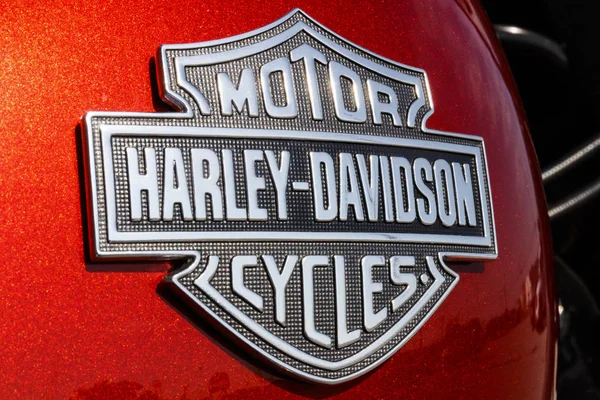 Wabash - Circa settembre 2019: Harley Davidson logo e segnaletica. Harley Davidson Motocicli sono noti per il loro fedele seguito — Foto Stock