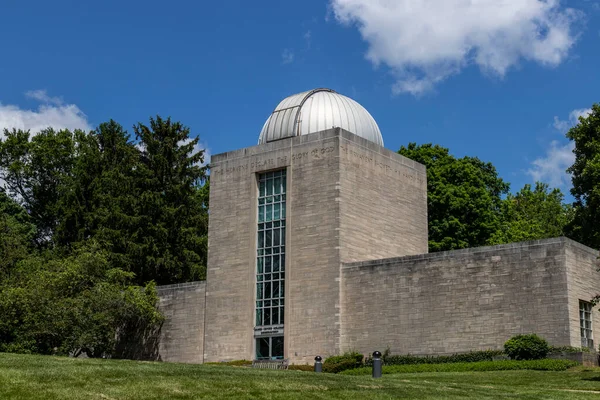 Indianapolis Sekitar Mei 2020 Observatorium Holcomb Dan Planetarium Kampus Universitas — Stok Foto