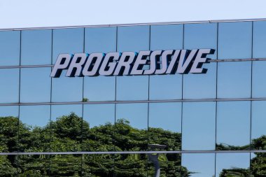 Indianapolis - Mayıs 2020: İlerici Sigorta Talep Ofisi. İlerici sigortalar motosikletler, tekneler, karavanlar ve ticari araçlar..