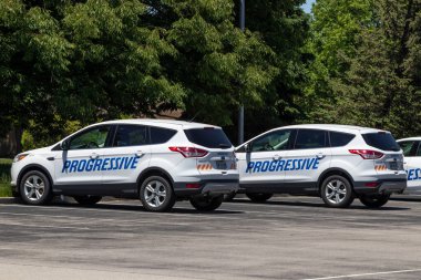 Indianapolis - Mayıs 2020: Progressive Insurance Talep araçları. İlerici sigortalar motosikletler, tekneler, karavanlar ve ticari araçlar..