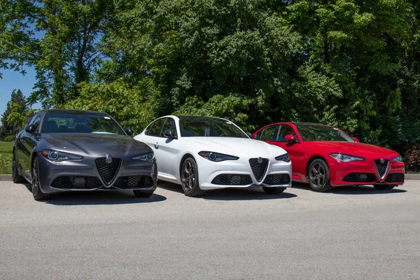 Indianapolis - Mayıs 2020: Alfa Romeo araba galerisi. Alfa Romeo, İtalya 'nın Fiat Chrysler bölgesinin bir bölümü..