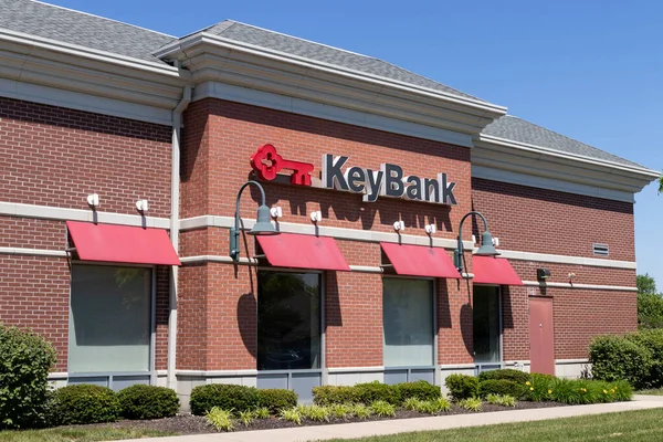 Indianápolis Circa Junio 2020 Keybank Consumer Branch Keybank Banco Regional — Foto de Stock