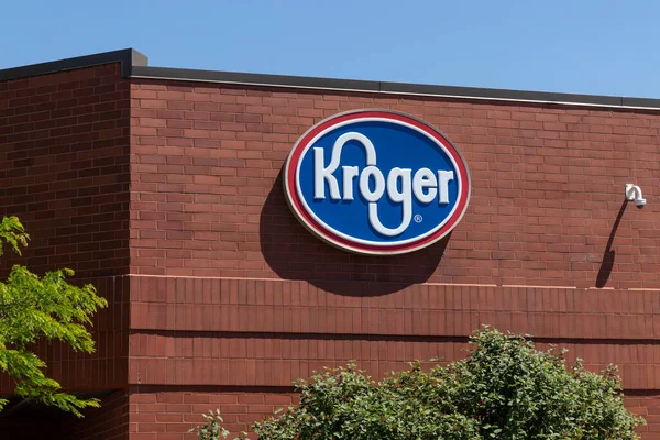 Индианаполис Июнь 2020 Года Супермаркет Kroger Компания Kroger Один Крупнейших — стоковое фото