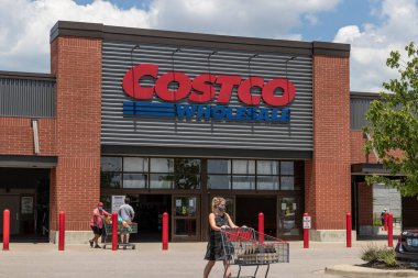 Florence - Temmuz 2020: Toptan Costco Konumu. Costco Toptan Satış Multi-Milyar Dolarlık Küresel Perakendecidir..