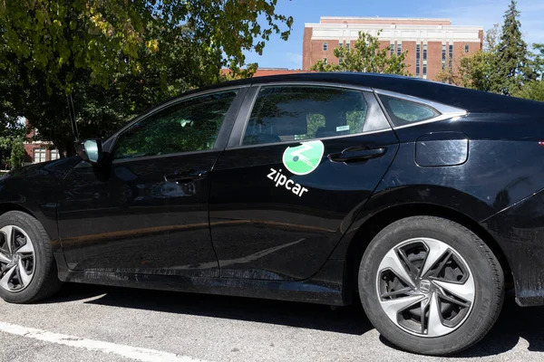 West Lafayette Circa Agosto 2020 Logo Zipcar Automobile Pronta Essere — Foto Stock