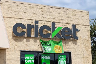 Toledo - Eylül 2020: Kablosuz Kriket Mağazası. Cricket Wireless, AT & T Mobilite 'nin bir yan kuruluşudur..