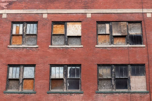 Urban Automotive Blight Verlaten Automotive Factory Versleten Gebroken Vergeten — Stockfoto