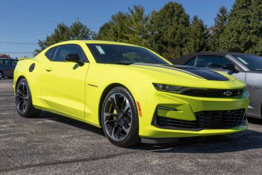 Avon - Eylül 2020: Chevrolet Camaro sergisi. Chevy, General Motors 'un bir bölümü..